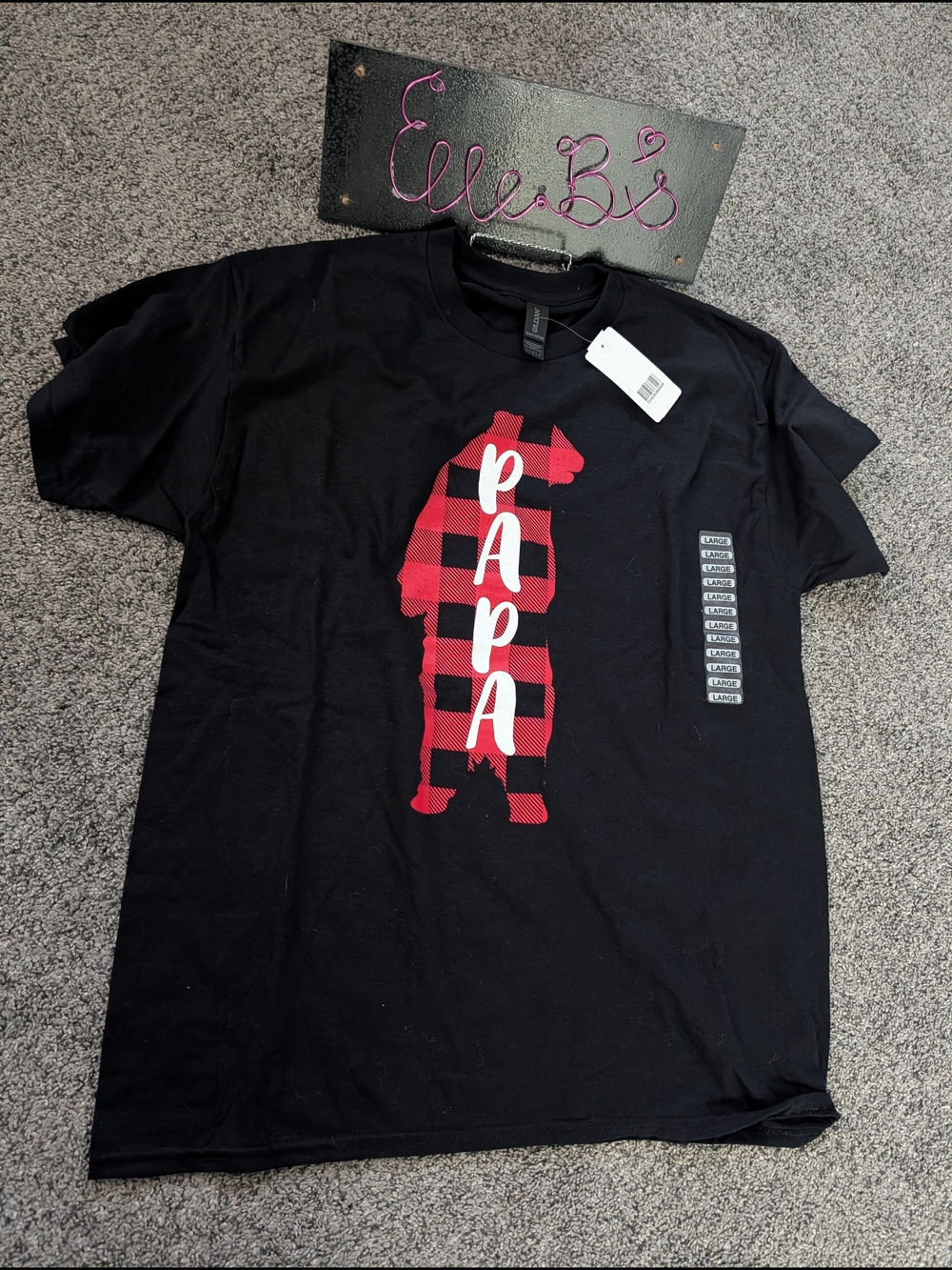 Nwt Gildan Black Tee with Red Buffalo Plaid Bear 'PAPA' Graphic L